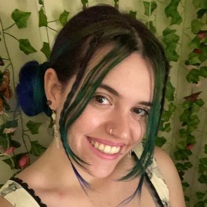 Meet your Posher, Briana